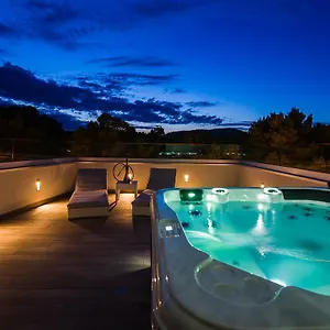 villa-can-nieves.allmallorcahotels.com/